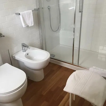 住宿加早餐酒店 Bellavista Bike Stop